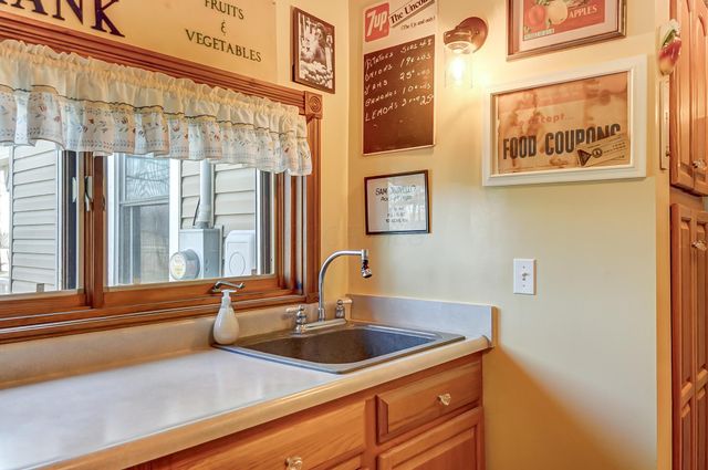 11135 Basil Road NW, Baltimore, OH 43105
