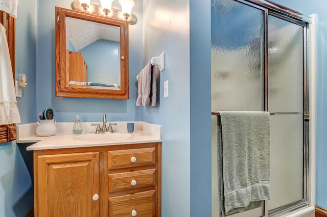 11135 Basil Road NW, Baltimore, OH 43105