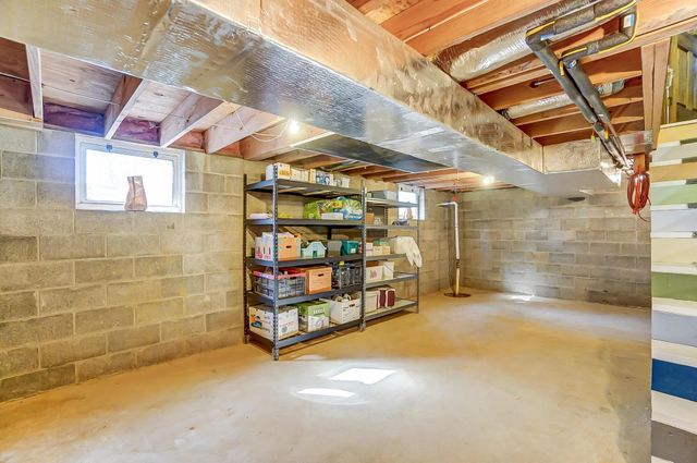 11135 Basil Road NW, Baltimore, OH 43105