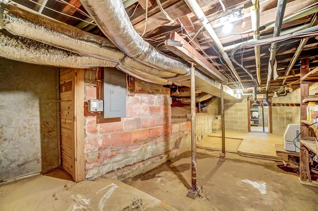 11135 Basil Road NW, Baltimore, OH 43105