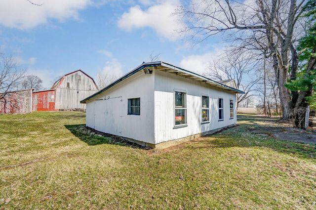 11135 Basil Road NW, Baltimore, OH 43105