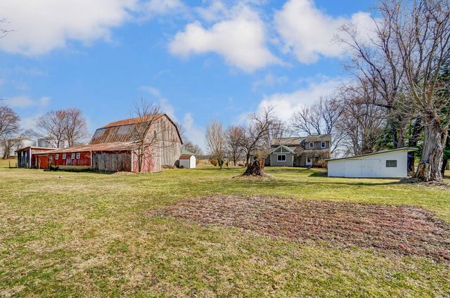 11135 Basil Road NW, Baltimore, OH 43105