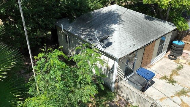 3613 Mimosa Dr, Corpus Christi, TX 78408