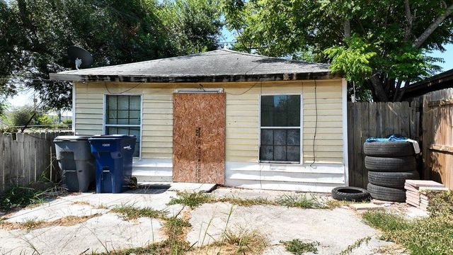 3613 Mimosa Dr, Corpus Christi, TX 78408