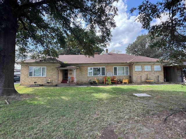 905 N Buerkle Street, Stuttgart, AR 72160