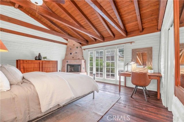 1321 W Valleyheart Drive, Burbank, CA 91506