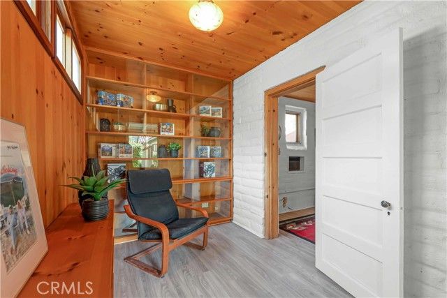 1321 W Valleyheart Drive, Burbank, CA 91506