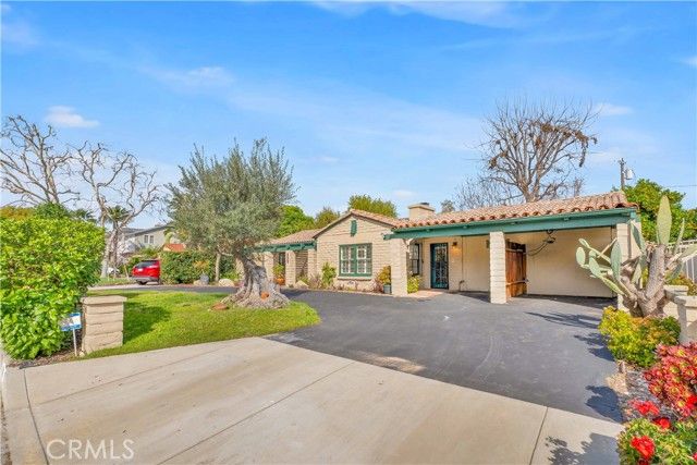 1321 W Valleyheart Drive, Burbank, CA 91506