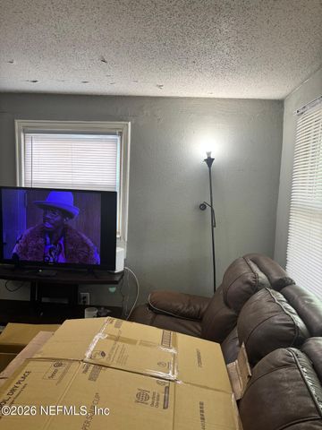 5974 CHARLES D EVERS Drive, Jacksonville, FL 32219