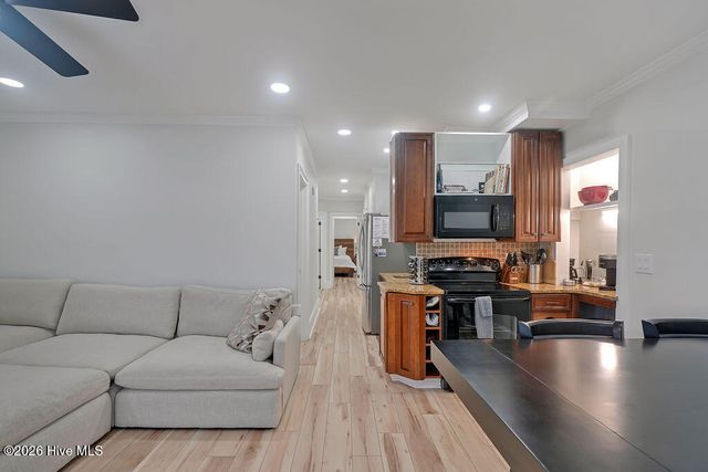 102 S 2nd Street Unit 218, Wilmington, NC 28401