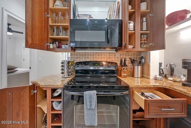 102 S 2nd Street Unit 218, Wilmington, NC 28401