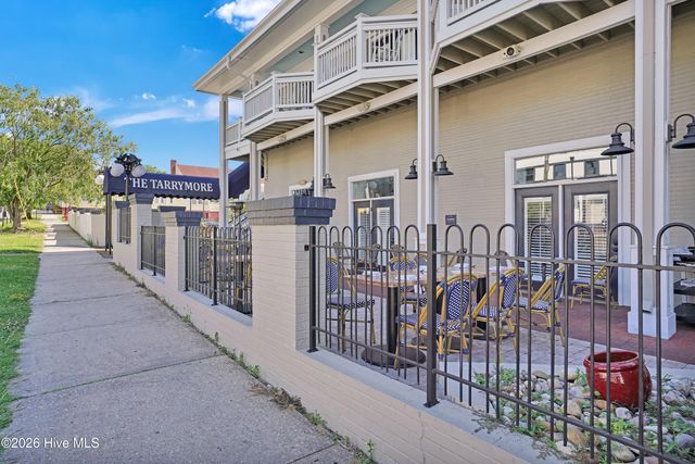 102 S 2nd Street Unit 218, Wilmington, NC 28401
