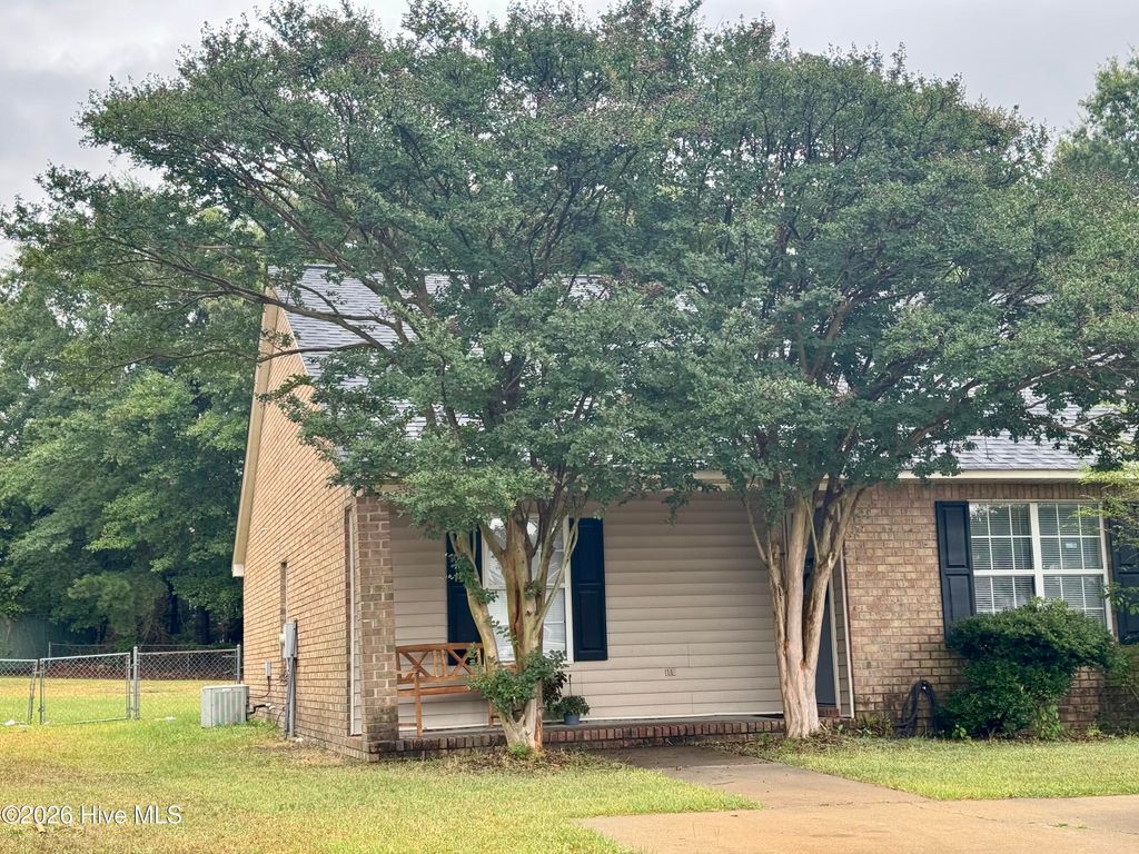 3324 Moseley Drive A, Greenville, NC 27858
