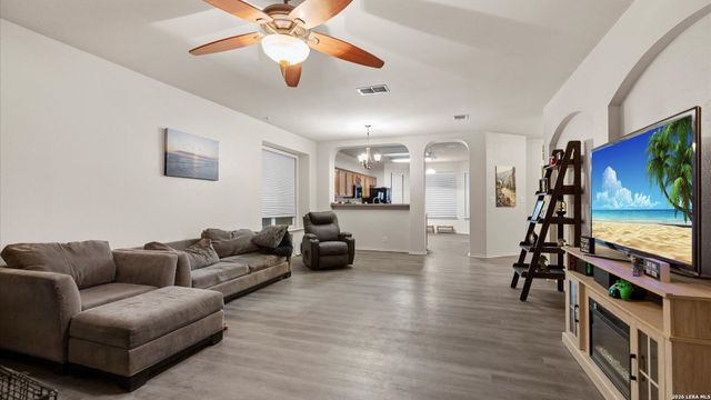 113 Lindy, Cibolo, TX 78108