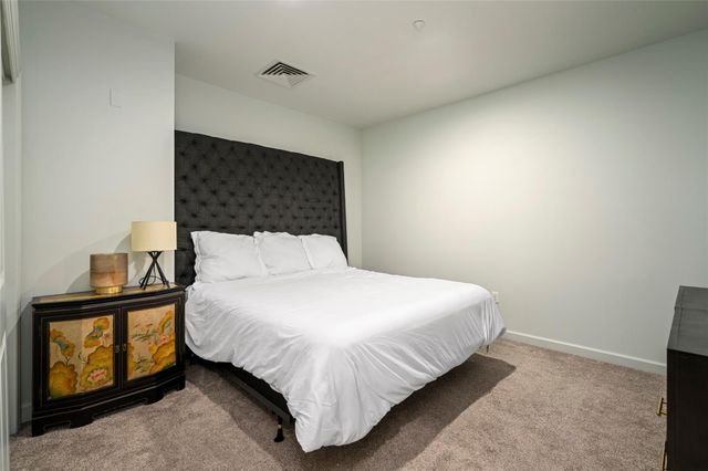 914 Main Street 1008, Houston, TX 77002