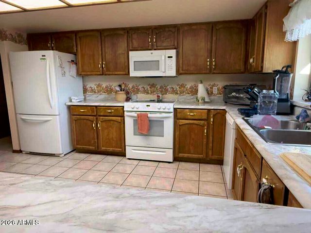 3650 E QUENTON Drive 2, Mesa, AZ 85215