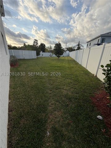 22255 SW 132 Ave, Miami, FL 33170
