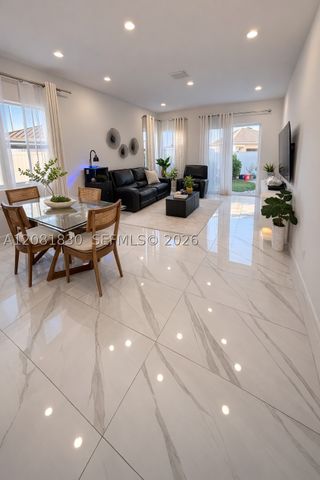 22255 SW 132 Ave, Miami, FL 33170