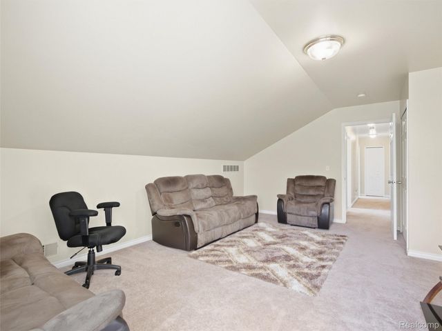 21870 Kentucky Court, Clinton Charter Township, MI 48035