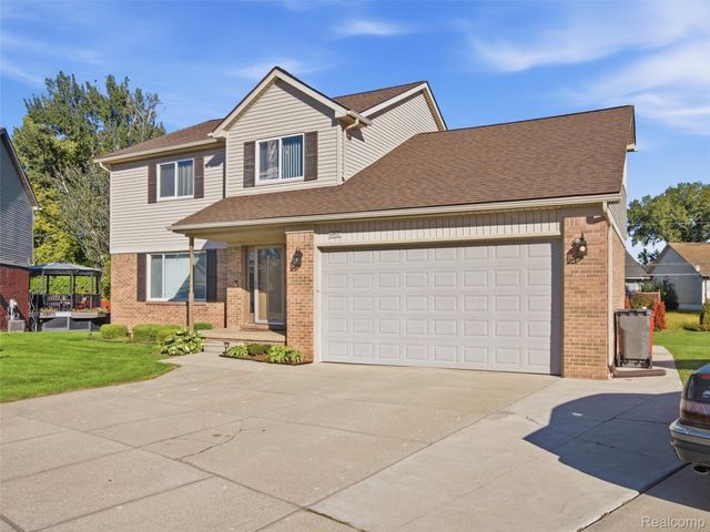 21870 Kentucky Court, Clinton Charter Township, MI 48035