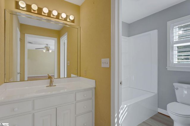 887 Ansel School Road, Greer, SC 29651