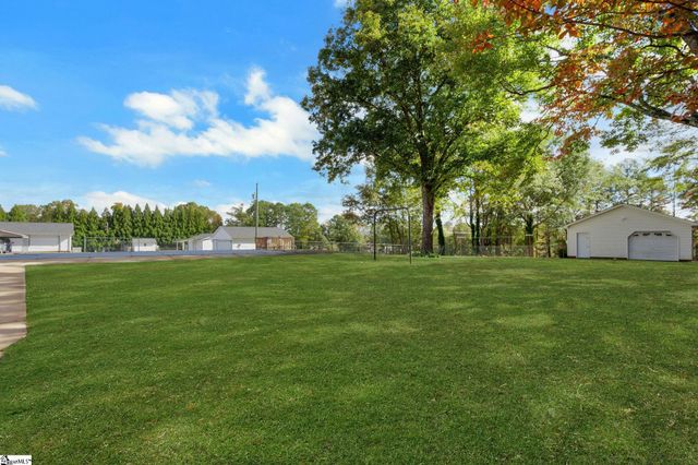 887 Ansel School Road, Greer, SC 29651