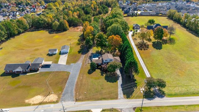 887 Ansel School Road, Greer, SC 29651