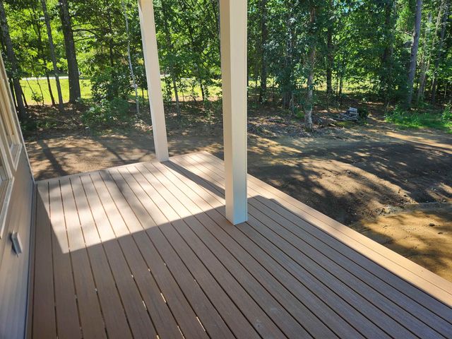 18 Lee Road, Barrington, NH 03825