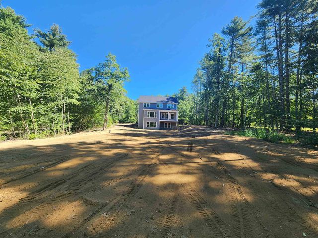 18 Lee Road, Barrington, NH 03825