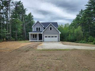 18 Lee Road, Barrington, NH 03825