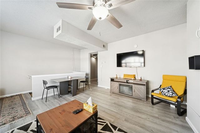 1734 E Carson St, South Side, PA 15203