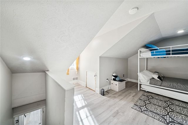 1734 E Carson St, South Side, PA 15203