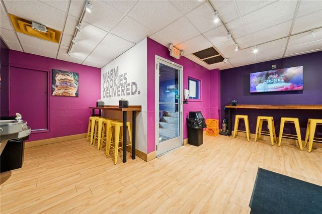 1734 E Carson St, South Side, PA 15203