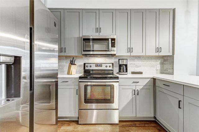 1508 Blodgett Street 404, Houston, TX 77004