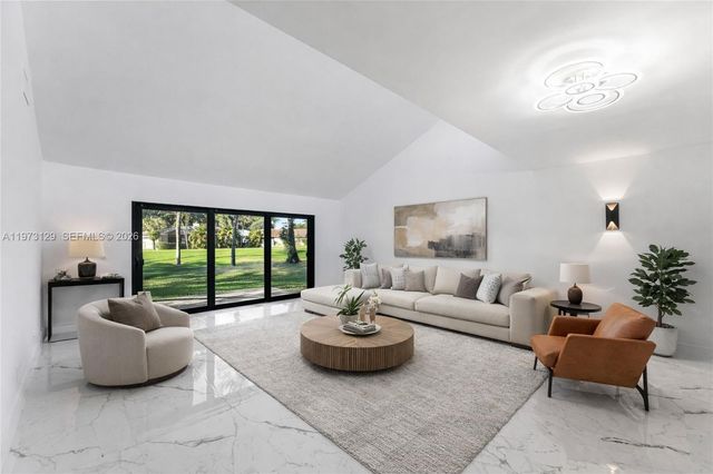 2007 Deer Creek Woodlands Way, Deerfield Beach, FL 33442