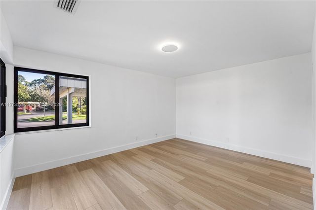 2007 Deer Creek Woodlands Way, Deerfield Beach, FL 33442