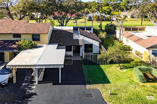 2007 Deer Creek Woodlands Way, Deerfield Beach, FL 33442