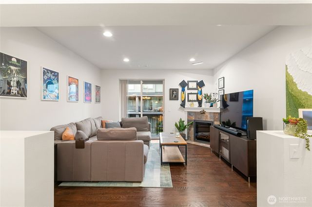 11024 20th Drive SE, Everett, WA 98208