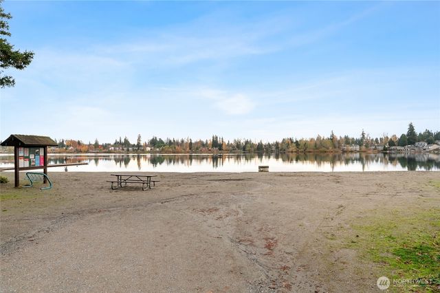 11024 20th Drive SE, Everett, WA 98208