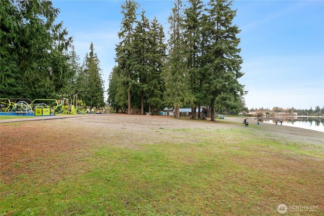 11024 20th Drive SE, Everett, WA 98208