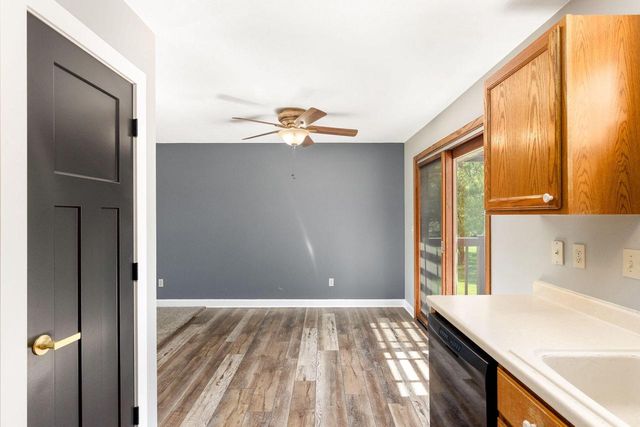 2901 Autumn LANE, East Troy, WI 53120