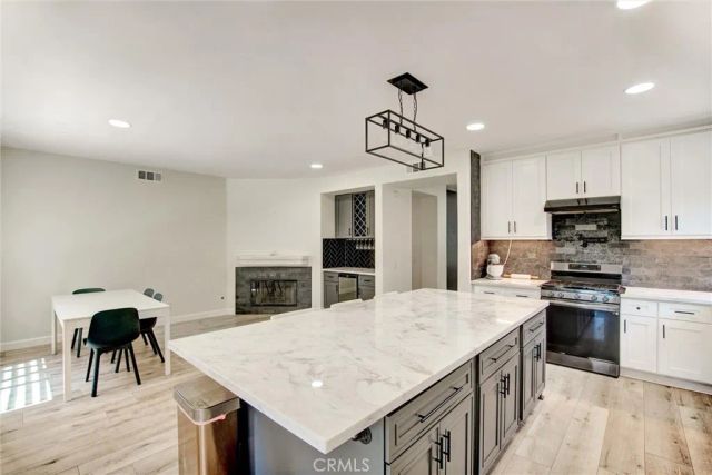 1464 Pinewood Drive, Corona, CA 92881