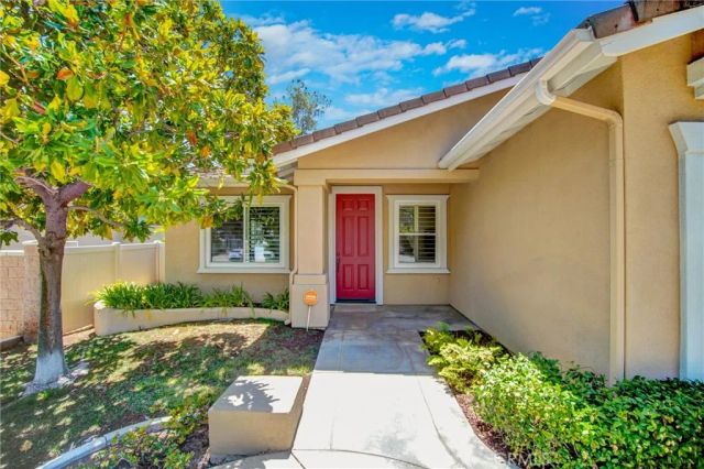 1464 Pinewood Drive, Corona, CA 92881