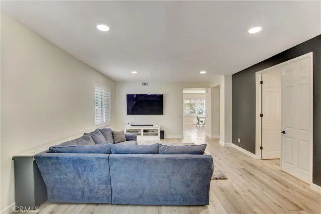 1464 Pinewood Drive, Corona, CA 92881
