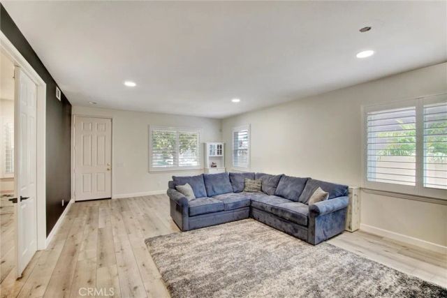 1464 Pinewood Drive, Corona, CA 92881
