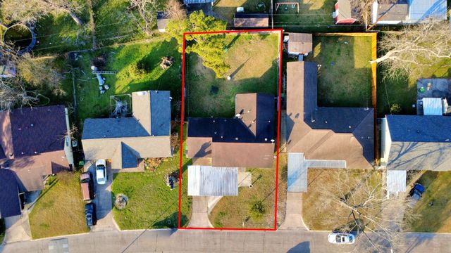 6319 Guadalupe Street, Houston, TX 77016