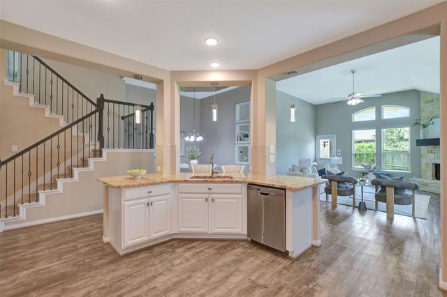 11711 Petal Falls Lane, Tomball, TX 77377