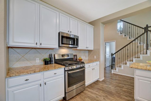 11711 Petal Falls Lane, Tomball, TX 77377