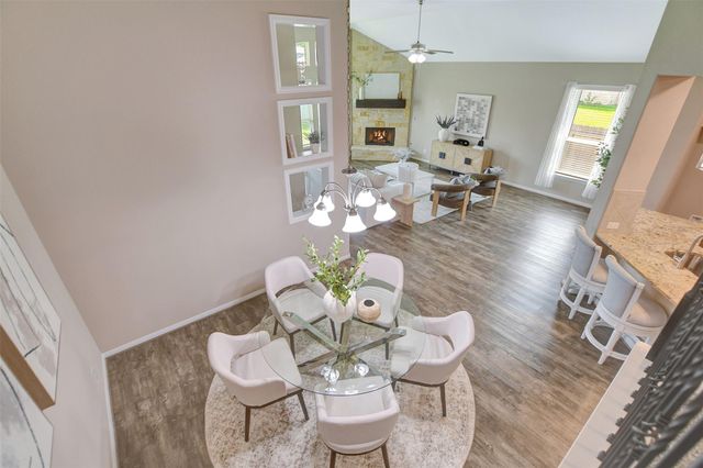 11711 Petal Falls Lane, Tomball, TX 77377