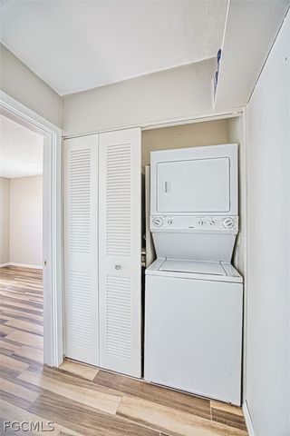 42 Temple CT, Lehigh Acres, FL 33936